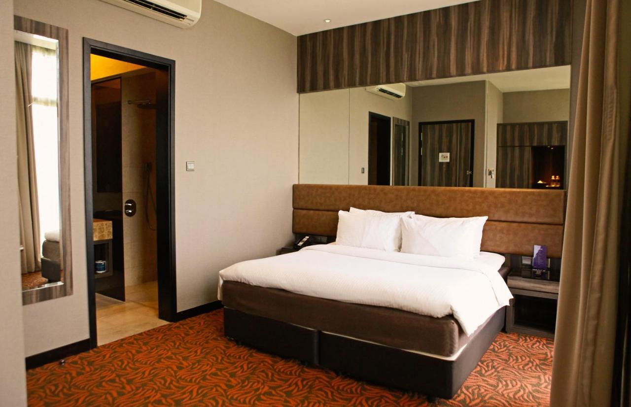 Aqueen Hotel Paya Lebar Singapur Dış mekan fotoğraf