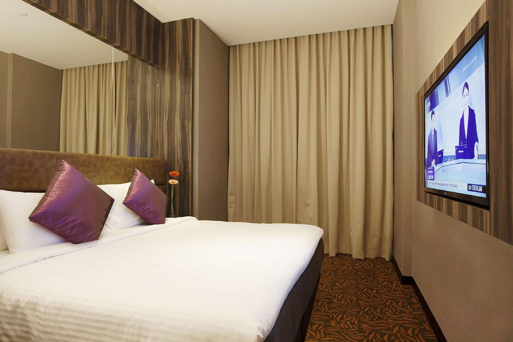 Aqueen Hotel Paya Lebar Singapur Dış mekan fotoğraf