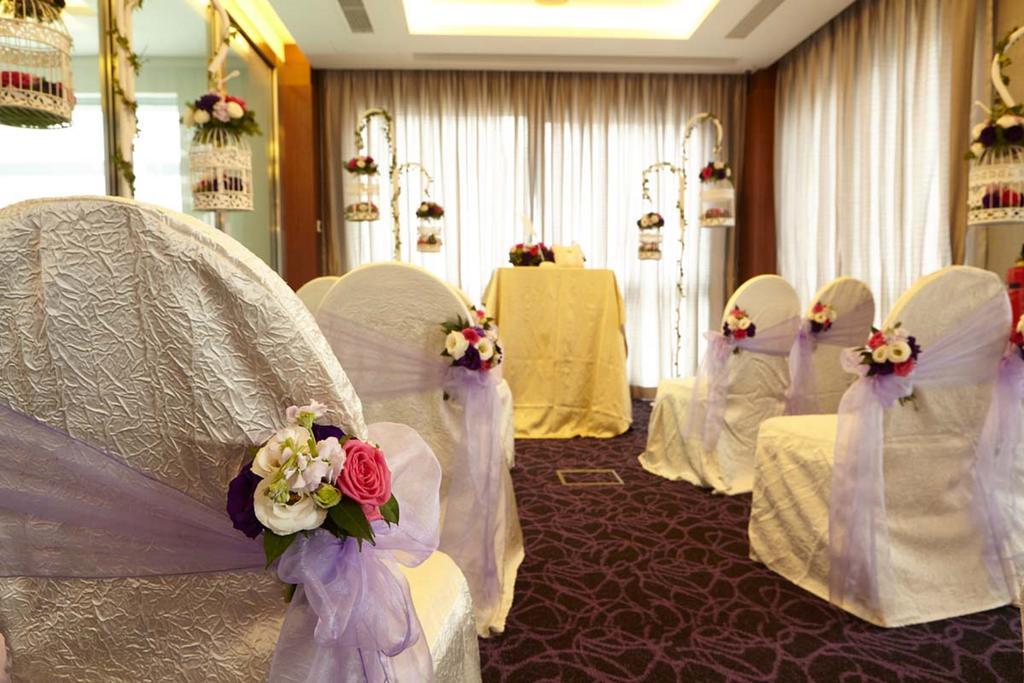 Aqueen Hotel Paya Lebar Singapur Dış mekan fotoğraf